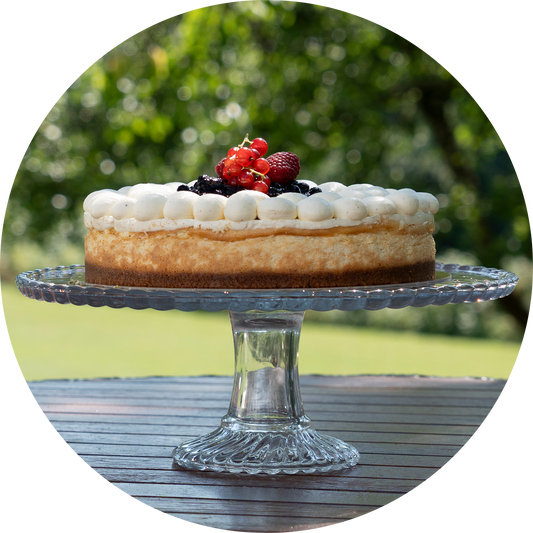 Bakt ostekake med norske blåbær