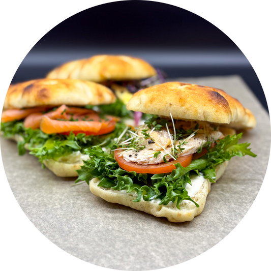 Schiacciata med kylling og pesto
